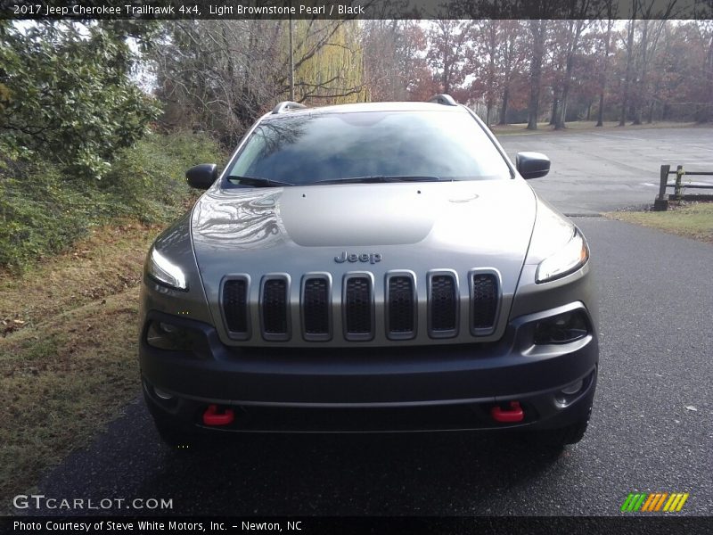 Light Brownstone Pearl / Black 2017 Jeep Cherokee Trailhawk 4x4