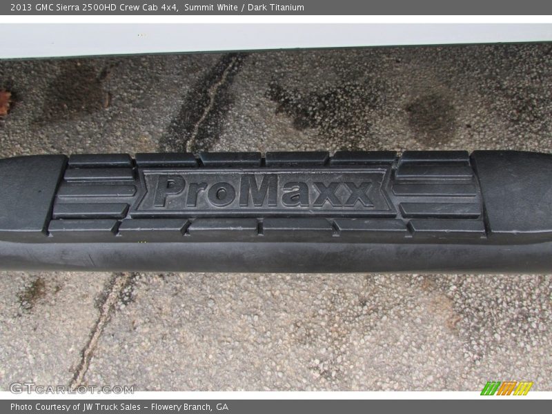 Summit White / Dark Titanium 2013 GMC Sierra 2500HD Crew Cab 4x4