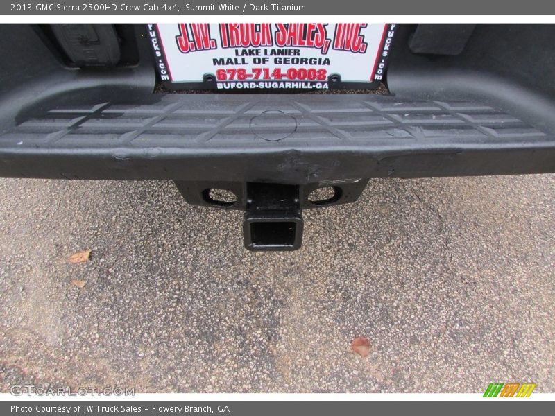 Summit White / Dark Titanium 2013 GMC Sierra 2500HD Crew Cab 4x4