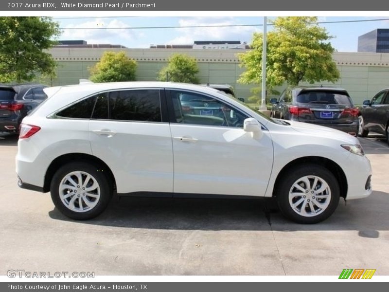 White Diamond Pearl / Parchment 2017 Acura RDX