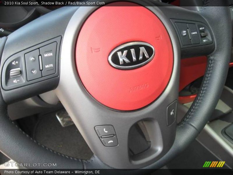 Shadow Black / Red/Black Sport Cloth 2010 Kia Soul Sport