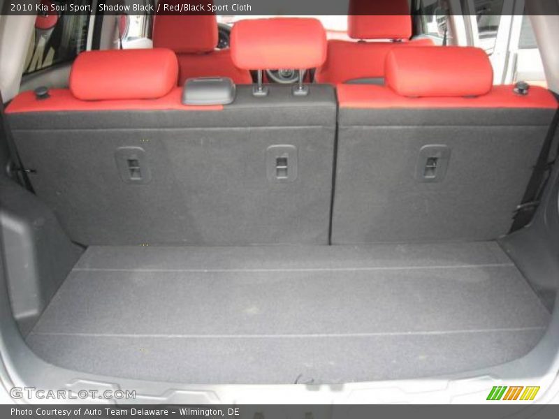 Shadow Black / Red/Black Sport Cloth 2010 Kia Soul Sport