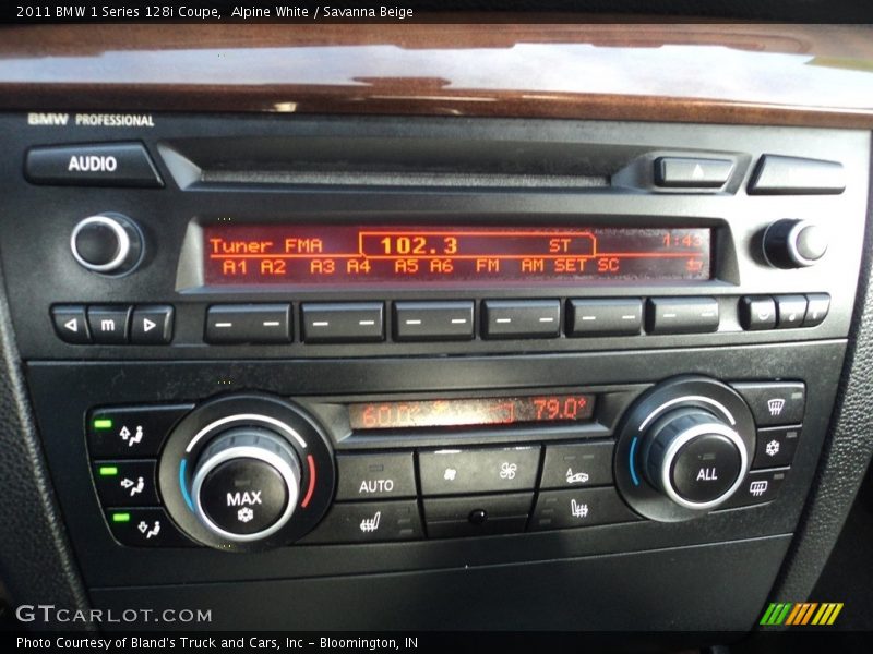 Alpine White / Savanna Beige 2011 BMW 1 Series 128i Coupe