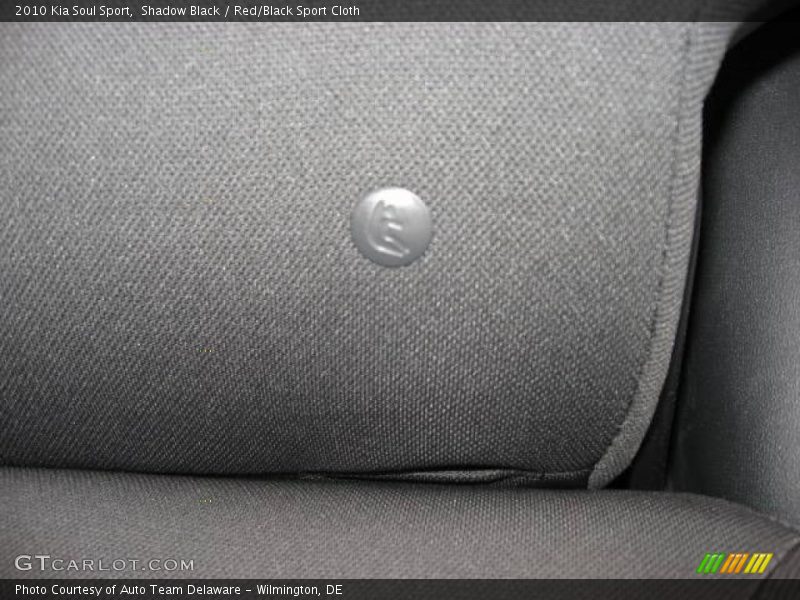 Shadow Black / Red/Black Sport Cloth 2010 Kia Soul Sport