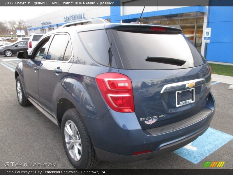 Patriot Blue Metallic / Jet Black 2017 Chevrolet Equinox LT AWD