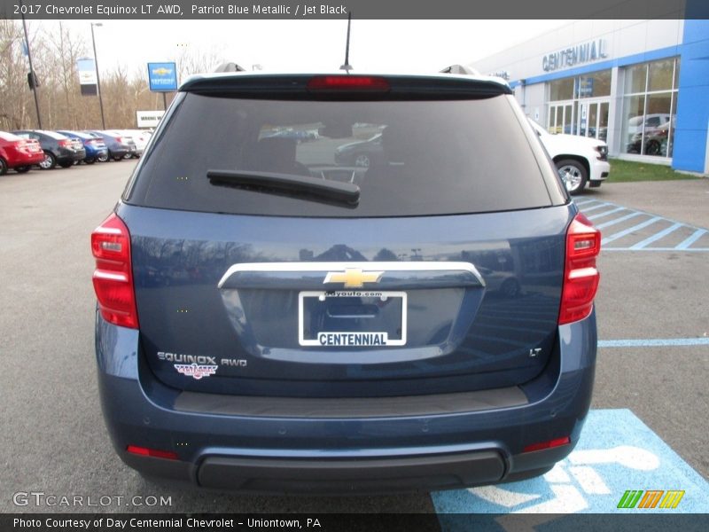 Patriot Blue Metallic / Jet Black 2017 Chevrolet Equinox LT AWD