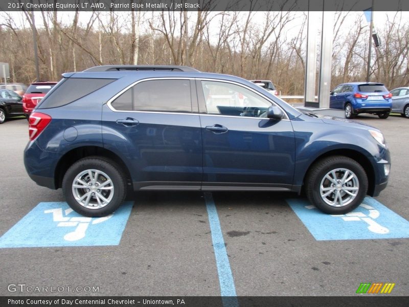 Patriot Blue Metallic / Jet Black 2017 Chevrolet Equinox LT AWD