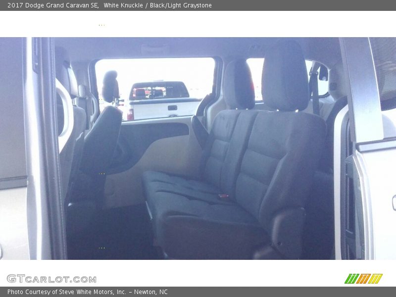 White Knuckle / Black/Light Graystone 2017 Dodge Grand Caravan SE