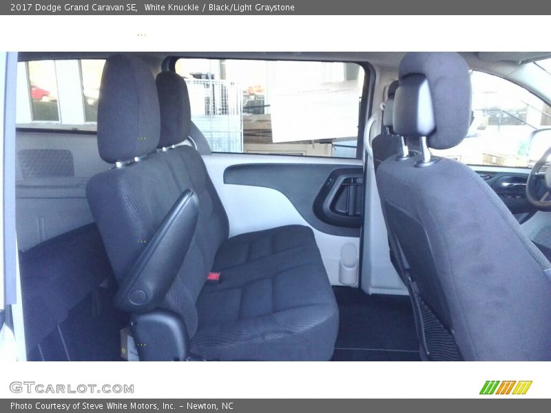 White Knuckle / Black/Light Graystone 2017 Dodge Grand Caravan SE