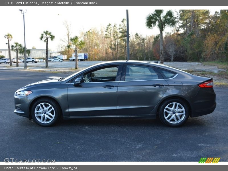 Magnetic Metallic / Charcoal Black 2016 Ford Fusion SE