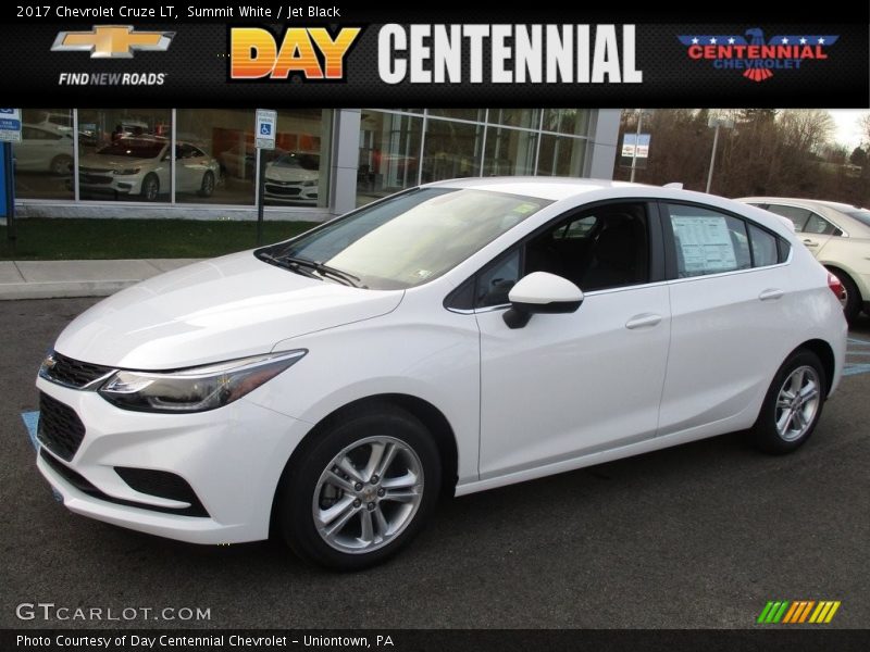 Summit White / Jet Black 2017 Chevrolet Cruze LT