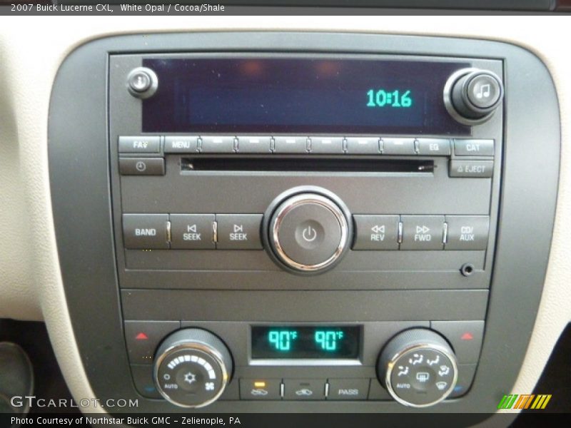 White Opal / Cocoa/Shale 2007 Buick Lucerne CXL