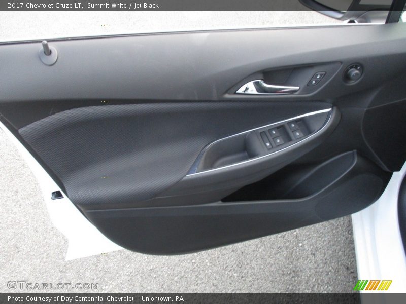 Summit White / Jet Black 2017 Chevrolet Cruze LT