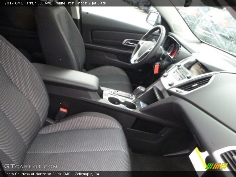 White Frost Tricoat / Jet Black 2017 GMC Terrain SLE AWD