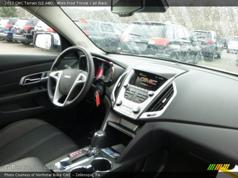 White Frost Tricoat / Jet Black 2017 GMC Terrain SLE AWD