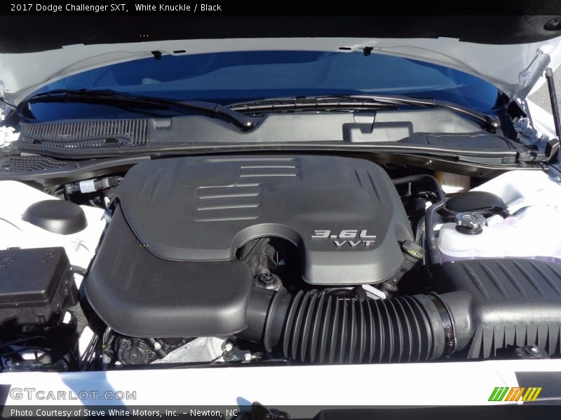 White Knuckle / Black 2017 Dodge Challenger SXT
