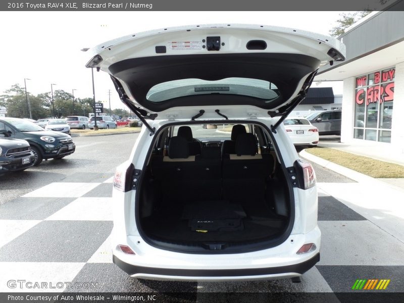 Blizzard Pearl / Nutmeg 2016 Toyota RAV4 XLE