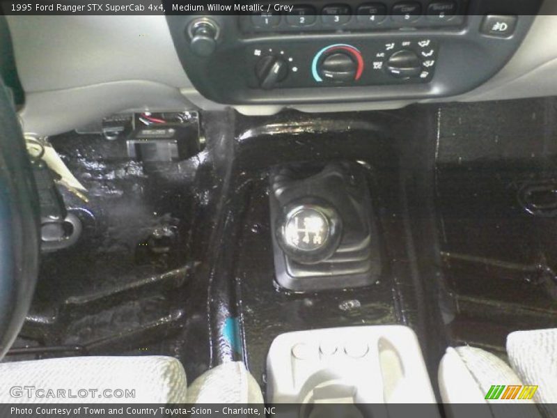 Medium Willow Metallic / Grey 1995 Ford Ranger STX SuperCab 4x4