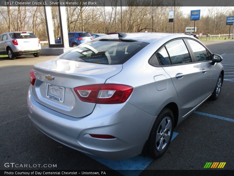 Silver Ice Metallic / Jet Black 2017 Chevrolet Cruze LS