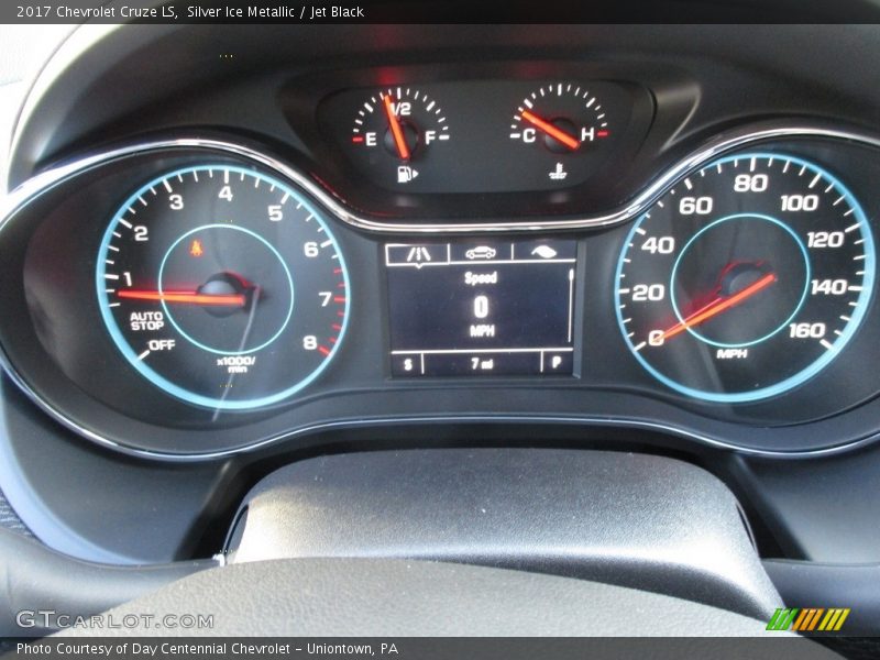 Silver Ice Metallic / Jet Black 2017 Chevrolet Cruze LS