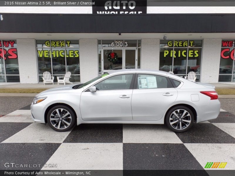 Brilliant Silver / Charcoal 2016 Nissan Altima 2.5 SR