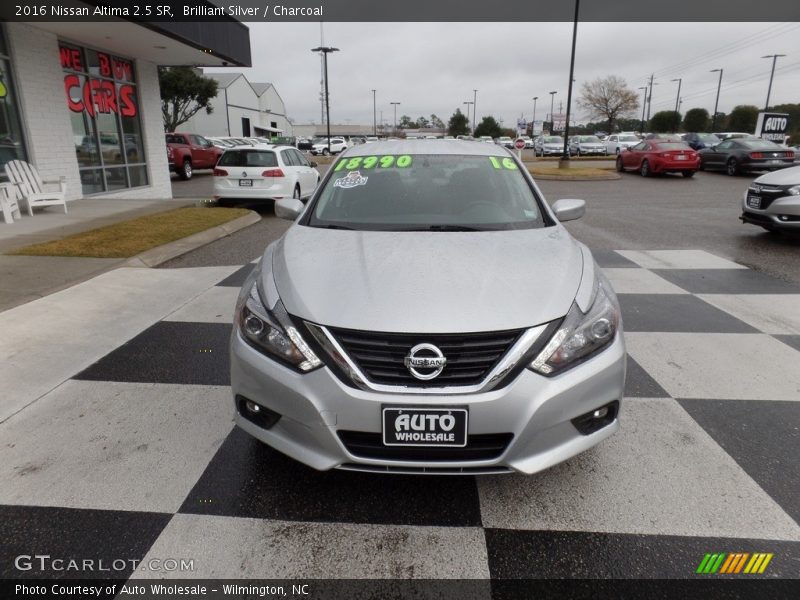 Brilliant Silver / Charcoal 2016 Nissan Altima 2.5 SR