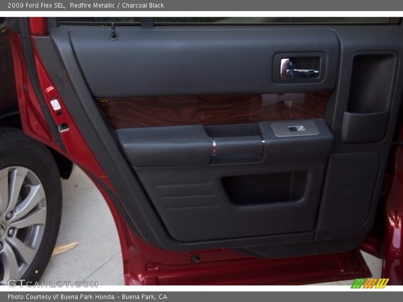 Redfire Metallic / Charcoal Black 2009 Ford Flex SEL