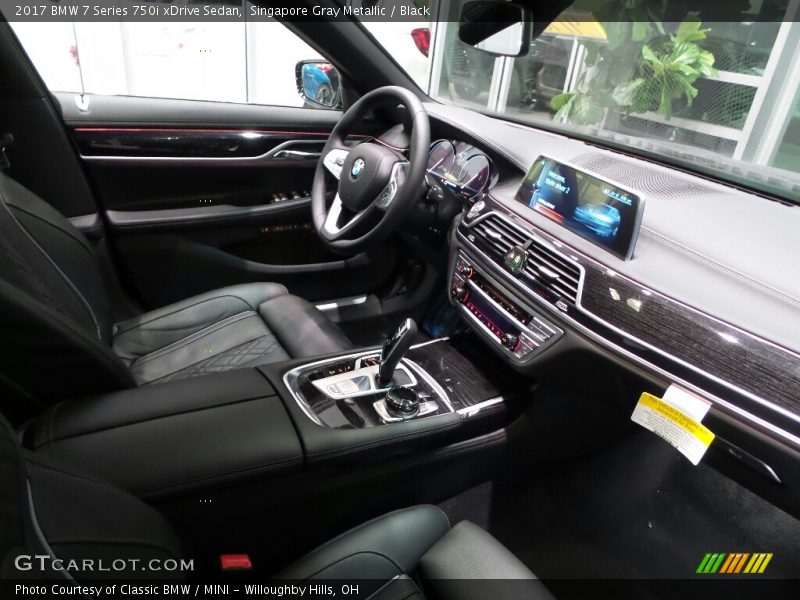 Singapore Gray Metallic / Black 2017 BMW 7 Series 750i xDrive Sedan