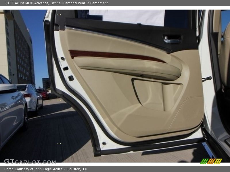 White Diamond Pearl / Parchment 2017 Acura MDX Advance