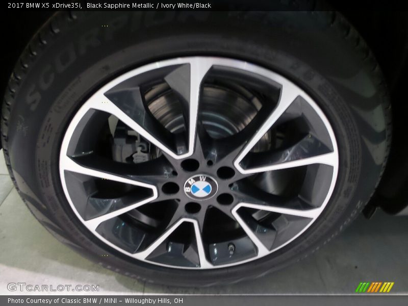 Black Sapphire Metallic / Ivory White/Black 2017 BMW X5 xDrive35i