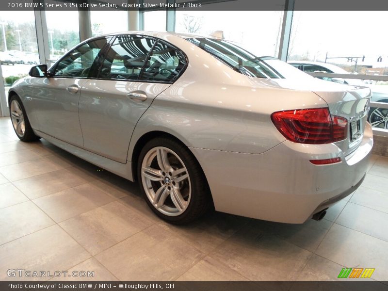 Glacier Silver Metallic / Black 2016 BMW 5 Series 535i xDrive Sedan
