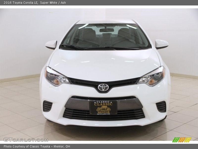 Super White / Ash 2016 Toyota Corolla LE