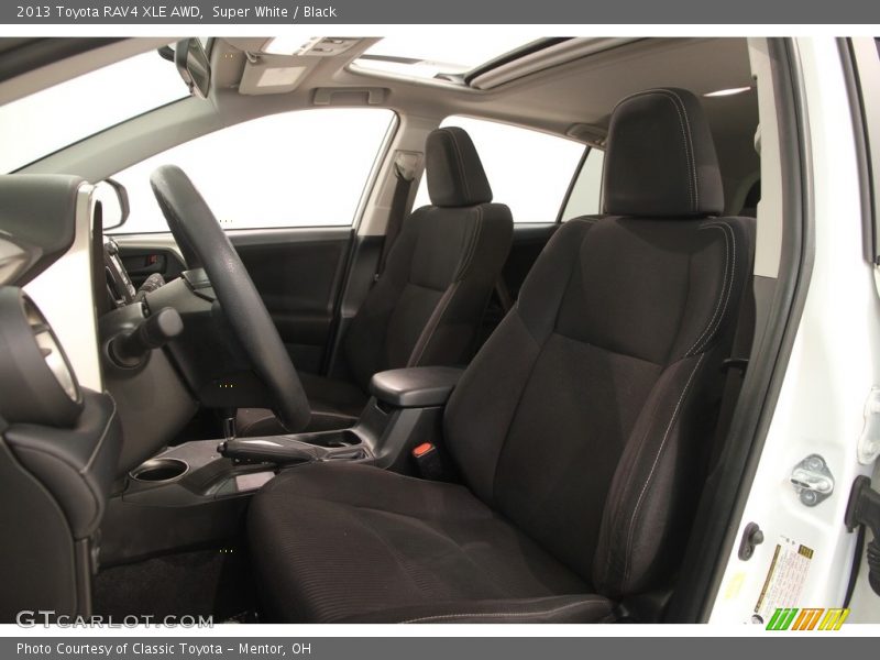 Super White / Black 2013 Toyota RAV4 XLE AWD