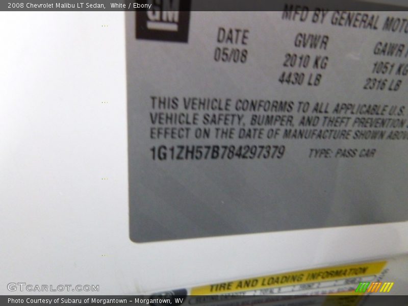 White / Ebony 2008 Chevrolet Malibu LT Sedan