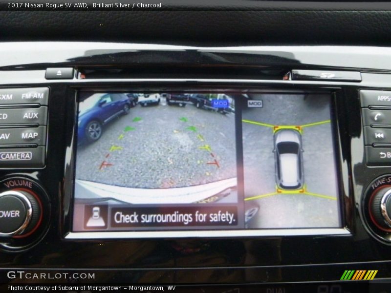 Brilliant Silver / Charcoal 2017 Nissan Rogue SV AWD