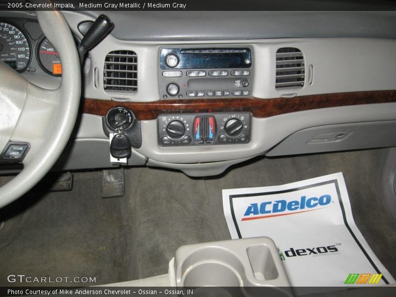 Medium Gray Metallic / Medium Gray 2005 Chevrolet Impala