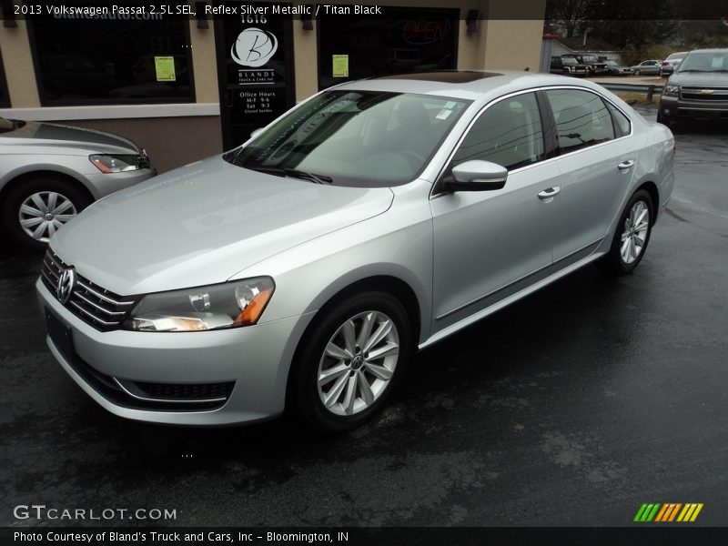 Reflex Silver Metallic / Titan Black 2013 Volkswagen Passat 2.5L SEL