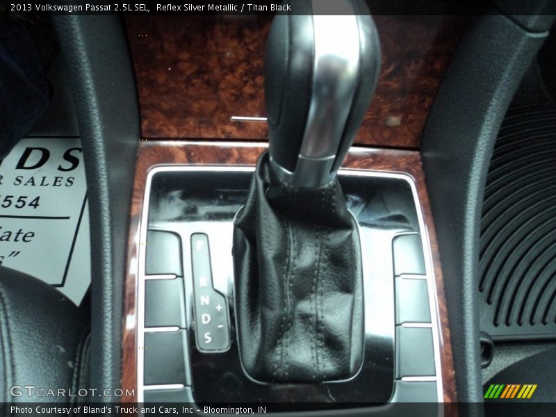 Reflex Silver Metallic / Titan Black 2013 Volkswagen Passat 2.5L SEL