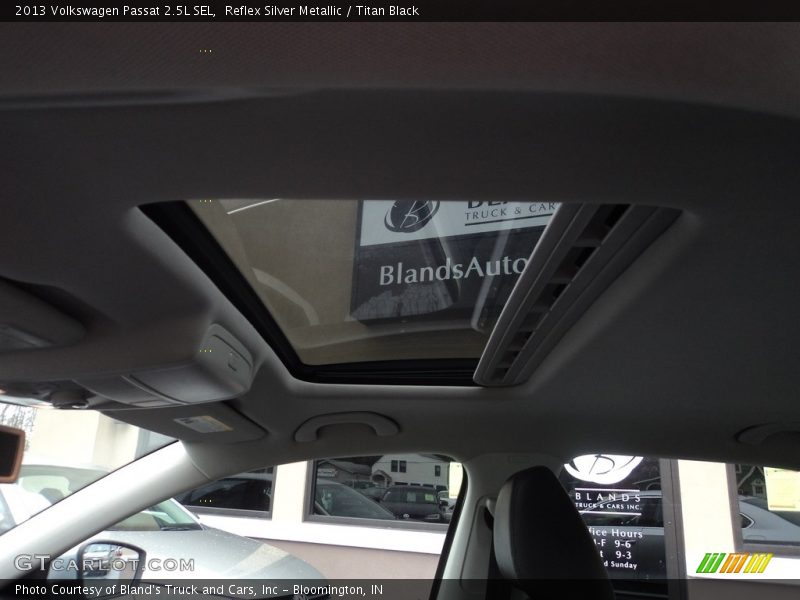 Reflex Silver Metallic / Titan Black 2013 Volkswagen Passat 2.5L SEL