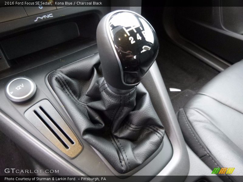 Kona Blue / Charcoal Black 2016 Ford Focus SE Sedan
