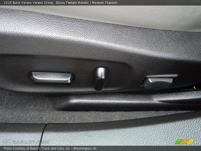 Ebony Twilight Metallic / Medium Titanium 2016 Buick Verano Verano Group