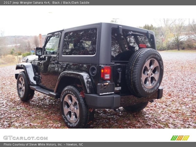 Black / Black/Dark Saddle 2017 Jeep Wrangler Sahara 4x4