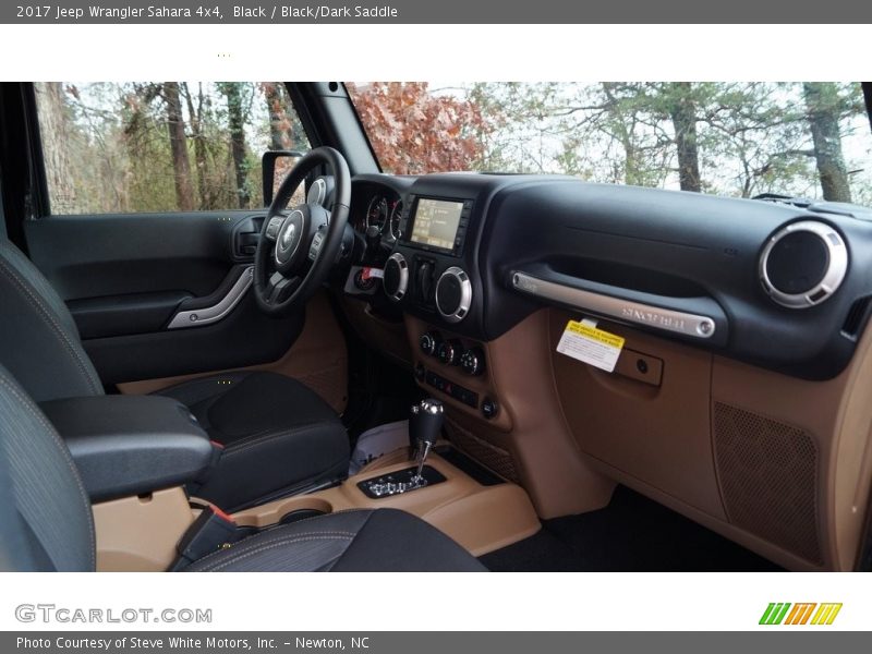 Black / Black/Dark Saddle 2017 Jeep Wrangler Sahara 4x4