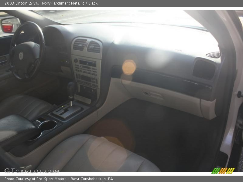 Ivory Parchment Metallic / Black 2003 Lincoln LS V6