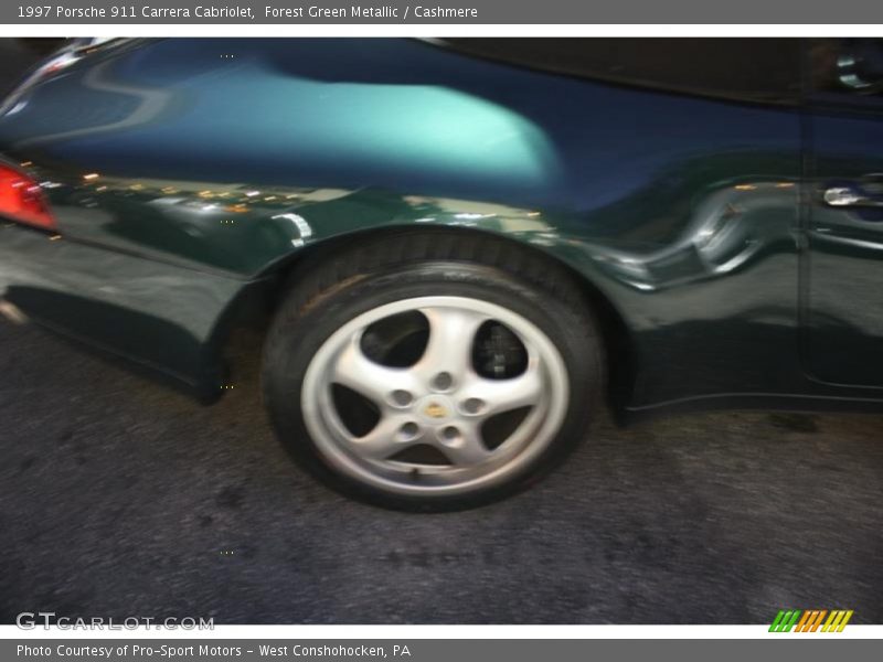 Forest Green Metallic / Cashmere 1997 Porsche 911 Carrera Cabriolet