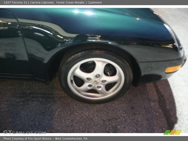 Forest Green Metallic / Cashmere 1997 Porsche 911 Carrera Cabriolet