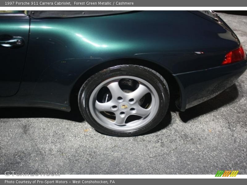 Forest Green Metallic / Cashmere 1997 Porsche 911 Carrera Cabriolet