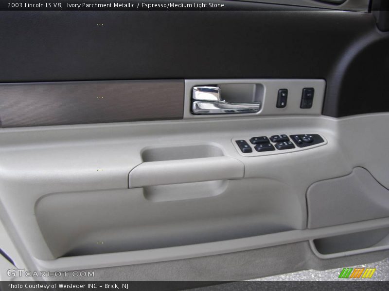 Ivory Parchment Metallic / Espresso/Medium Light Stone 2003 Lincoln LS V8