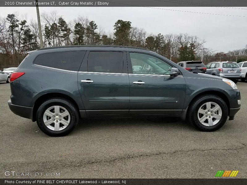 Cyber Gray Metallic / Ebony 2010 Chevrolet Traverse LT