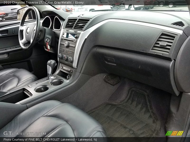 Cyber Gray Metallic / Ebony 2010 Chevrolet Traverse LT